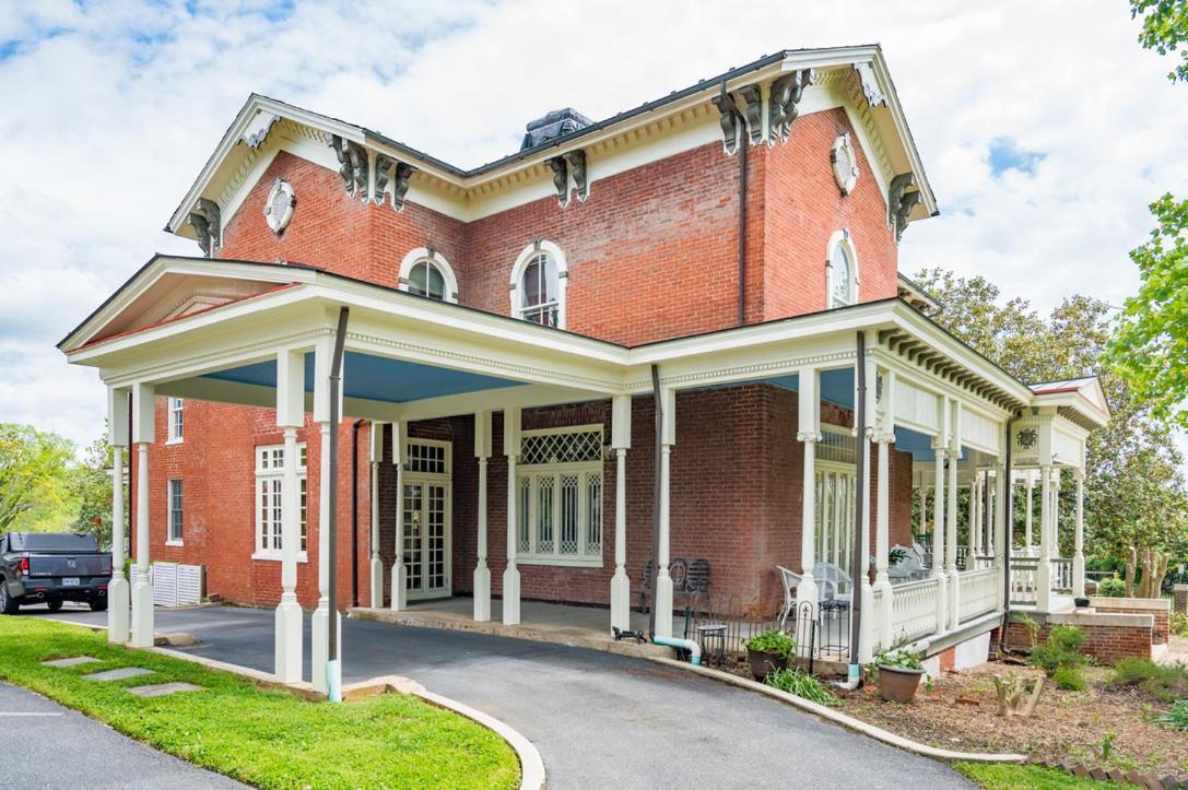 One Of These Nights - King Sized Bed - Sleeps 2 Lynchburg Exterior foto